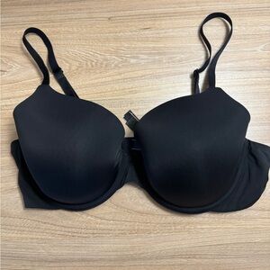 Demi 38‎ C Bra Victoria's Secret Solid Black Underwire Shoulder Straps
